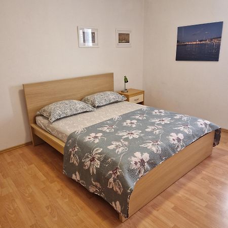 Apartments Marinko ستاري غراد المظهر الخارجي الصورة