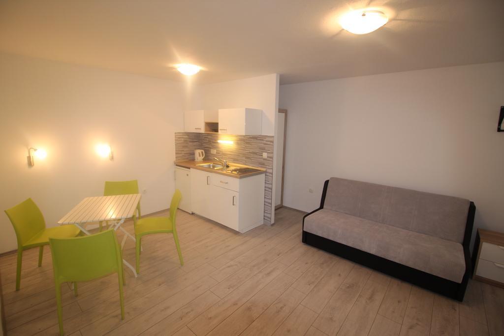 Apartments Marinko ستاري غراد المظهر الخارجي الصورة