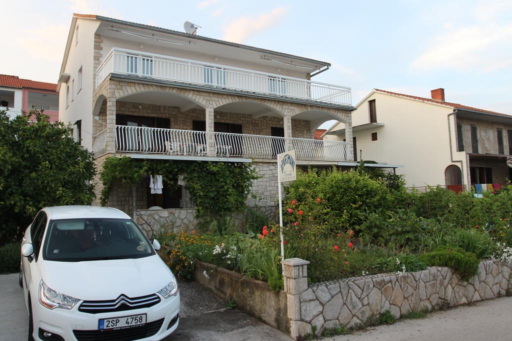 Apartments Marinko ستاري غراد المظهر الخارجي الصورة